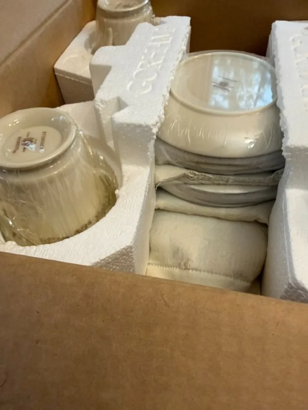 Vintage Gorham Rondelle Platinum Banded 20 Pc China Set w/ Original Box